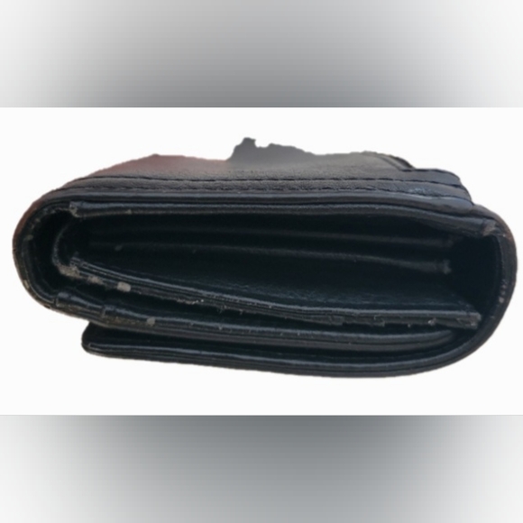 Fossil Long Flap Wallet - Picture 4 of 6